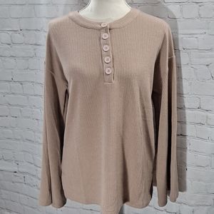 Kittenish Plum Wide Sleeve Pullover Thermal NWOT